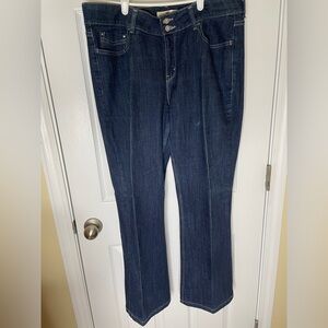 Levi's 526 Slender Boot (also known as Slender Mid rise Bootcut) jeans Y2K era